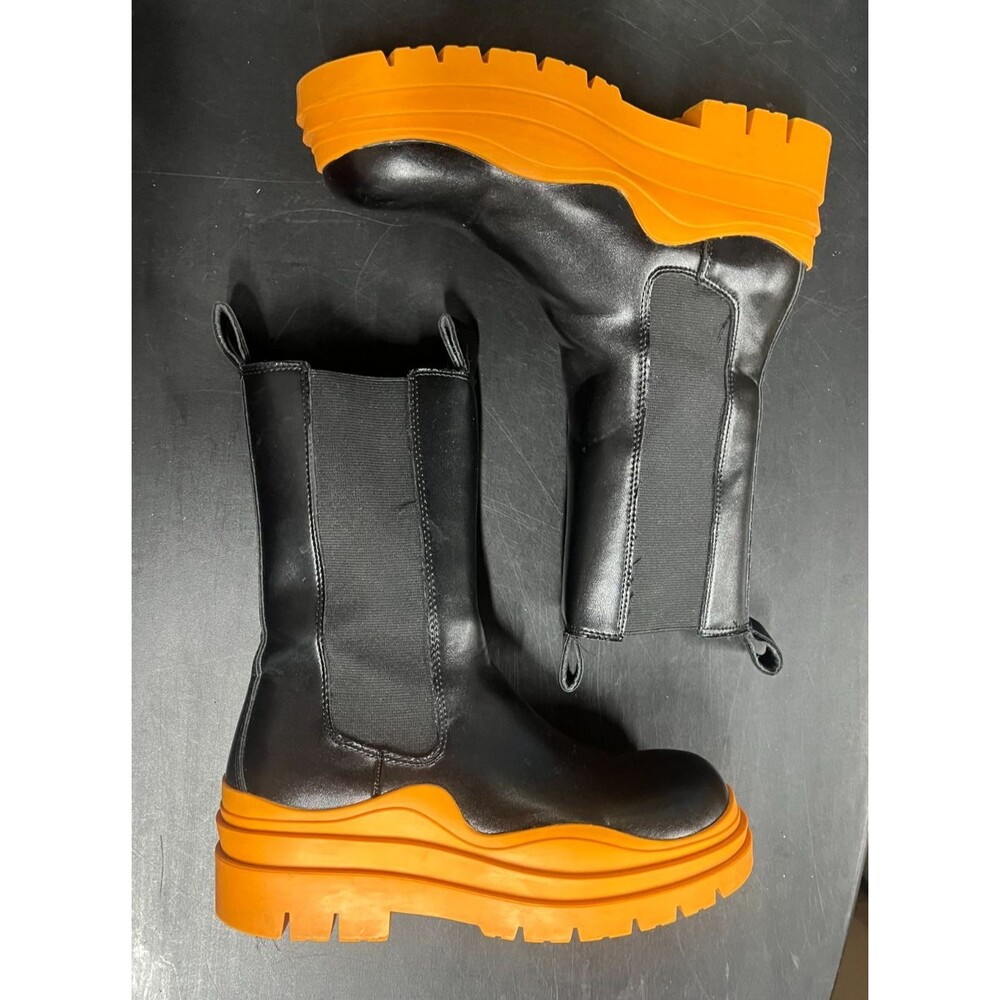 Bottega Veneta Tire Chelsea Boot in Black & Tangerine with Box EU 38/US 8 - Picture 7 of 16